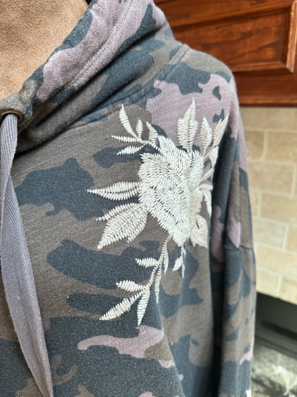 JOHNNY WAS Camouflage Hooded Sweater with Floral Embroidery - Gray/Purple - Picture 4 of 5